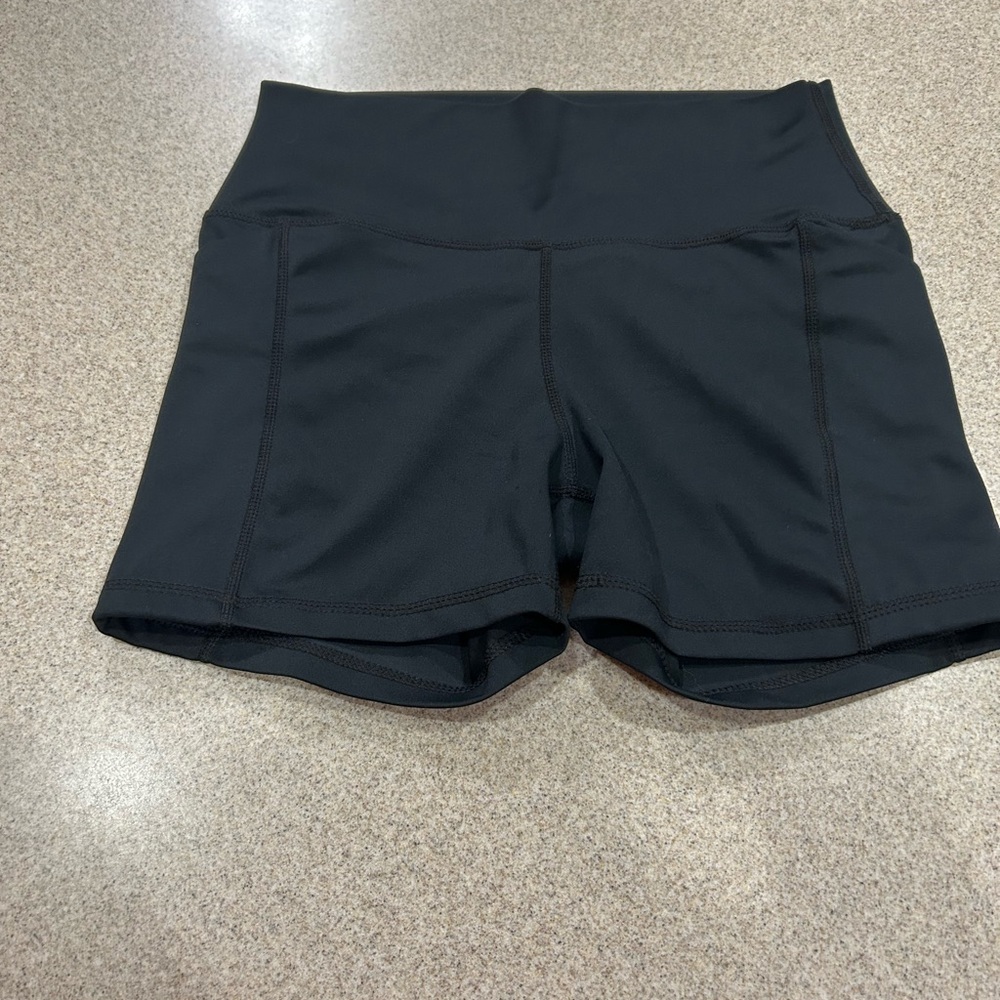 Senita Athletics Black Biker Short